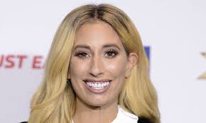 How tall is Stacey Solomon?